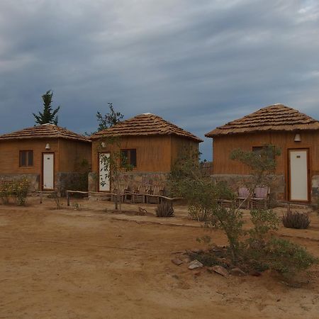 Roots Red Sea Hotel El Qoseir Exterior photo